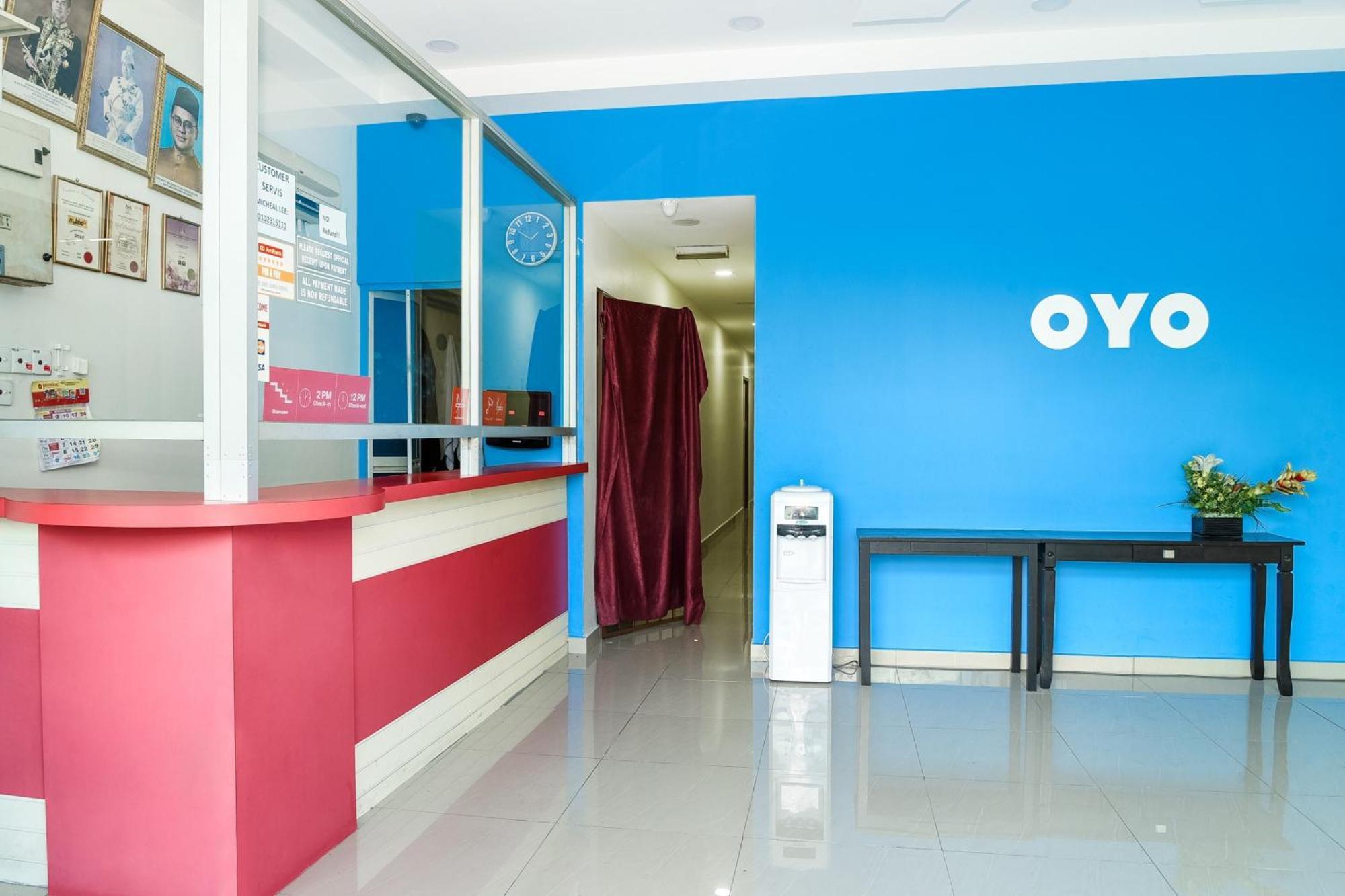 Oyo 90282 Hotel Taj Inn, Seksyen 7 Shah Alam Buitenkant foto