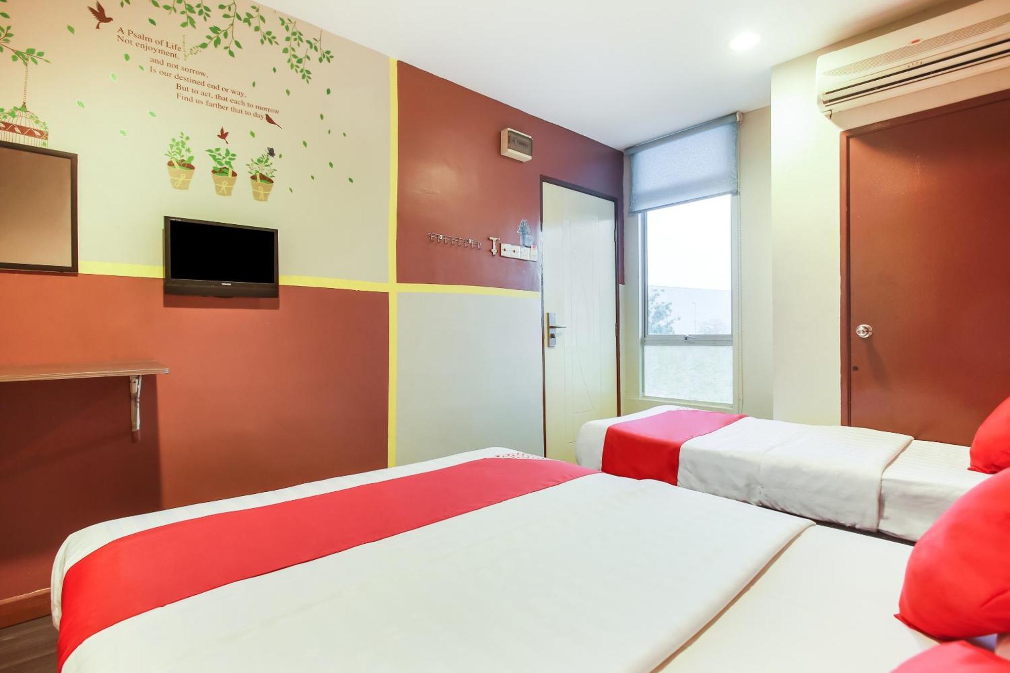 Oyo 90282 Hotel Taj Inn, Seksyen 7 Shah Alam Buitenkant foto