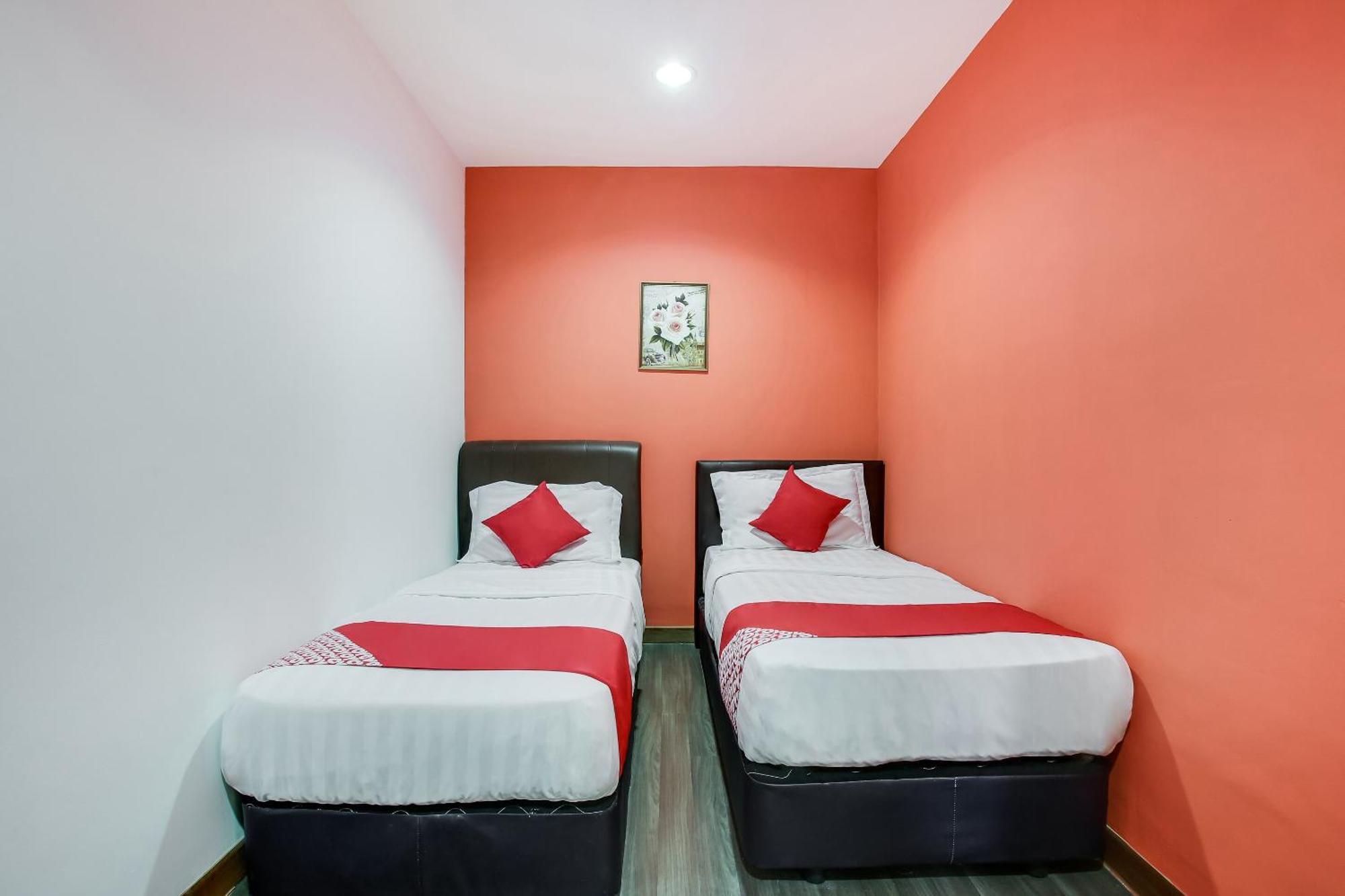 Oyo 90282 Hotel Taj Inn, Seksyen 7 Shah Alam Buitenkant foto