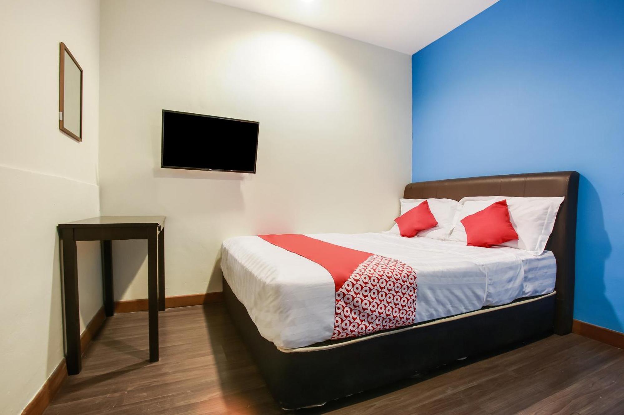 Oyo 90282 Hotel Taj Inn, Seksyen 7 Shah Alam Buitenkant foto