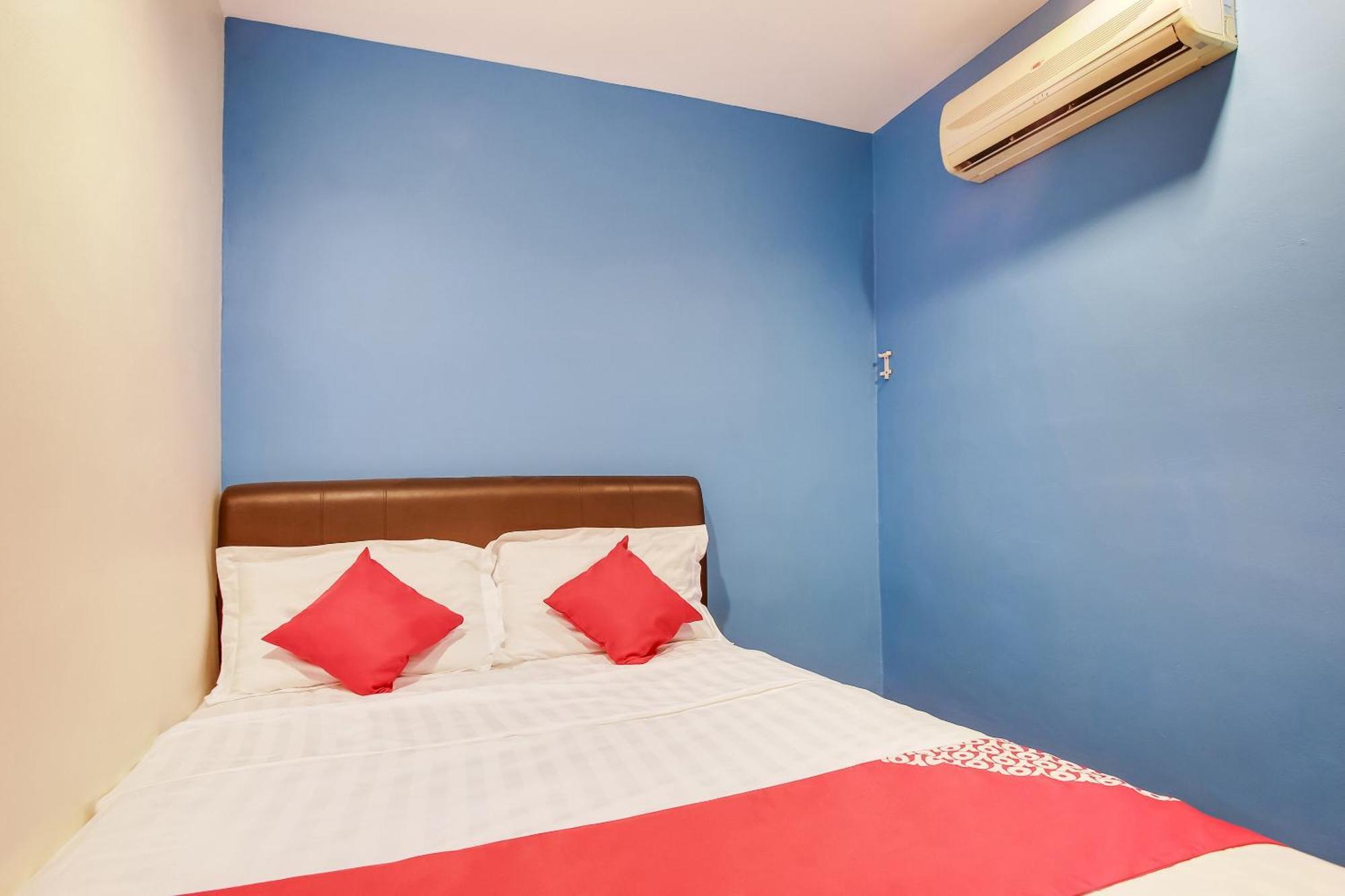 Oyo 90282 Hotel Taj Inn, Seksyen 7 Shah Alam Buitenkant foto