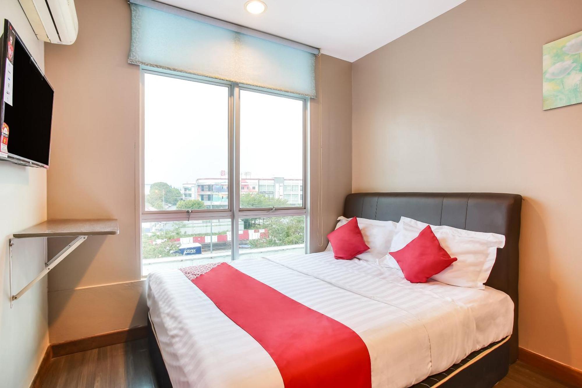 Oyo 90282 Hotel Taj Inn, Seksyen 7 Shah Alam Buitenkant foto