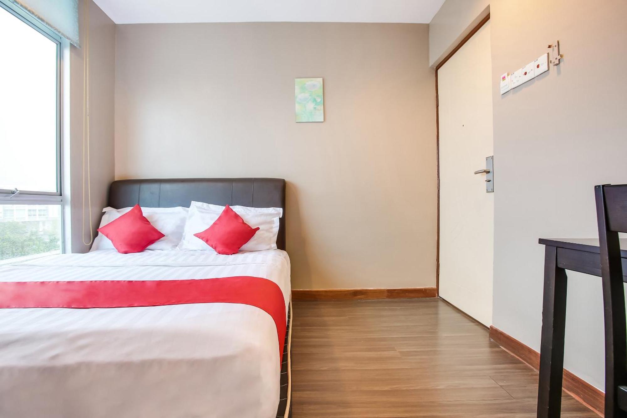 Oyo 90282 Hotel Taj Inn, Seksyen 7 Shah Alam Buitenkant foto