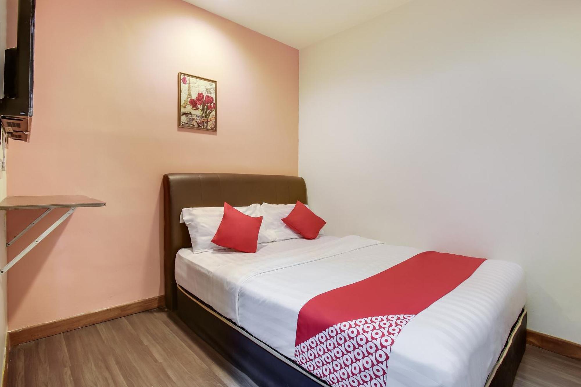 Oyo 90282 Hotel Taj Inn, Seksyen 7 Shah Alam Buitenkant foto